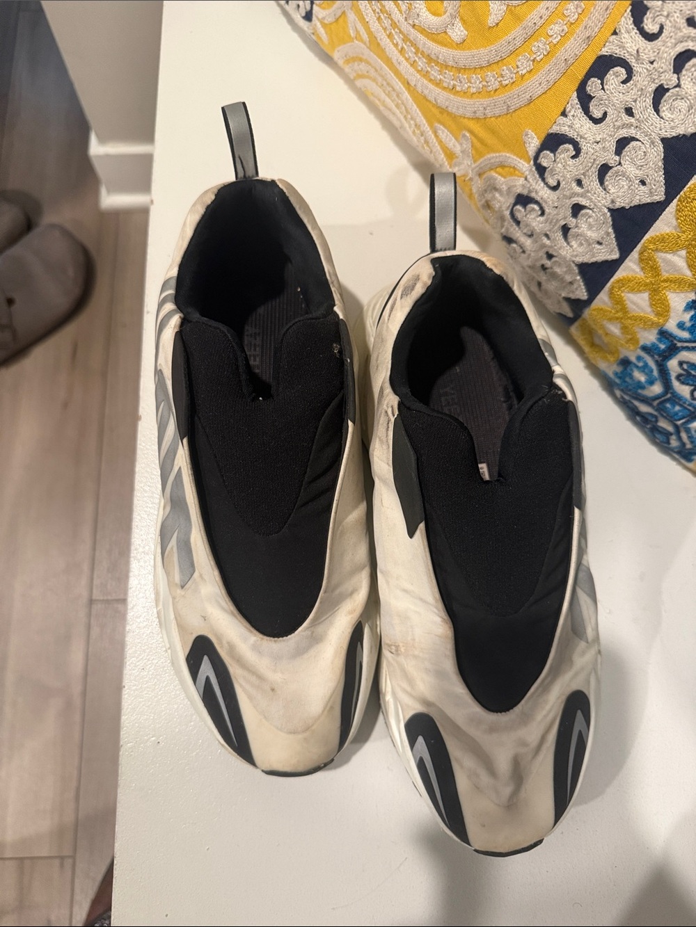 Yeezy Men's Slip-On Athletic Sneakers in White and Black